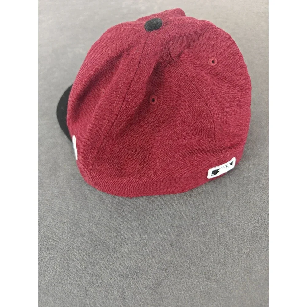 New Era 59FIFTY Boston Red Sox Fitted Hat Burgundy Black Size 7 3/4 MLB Cap